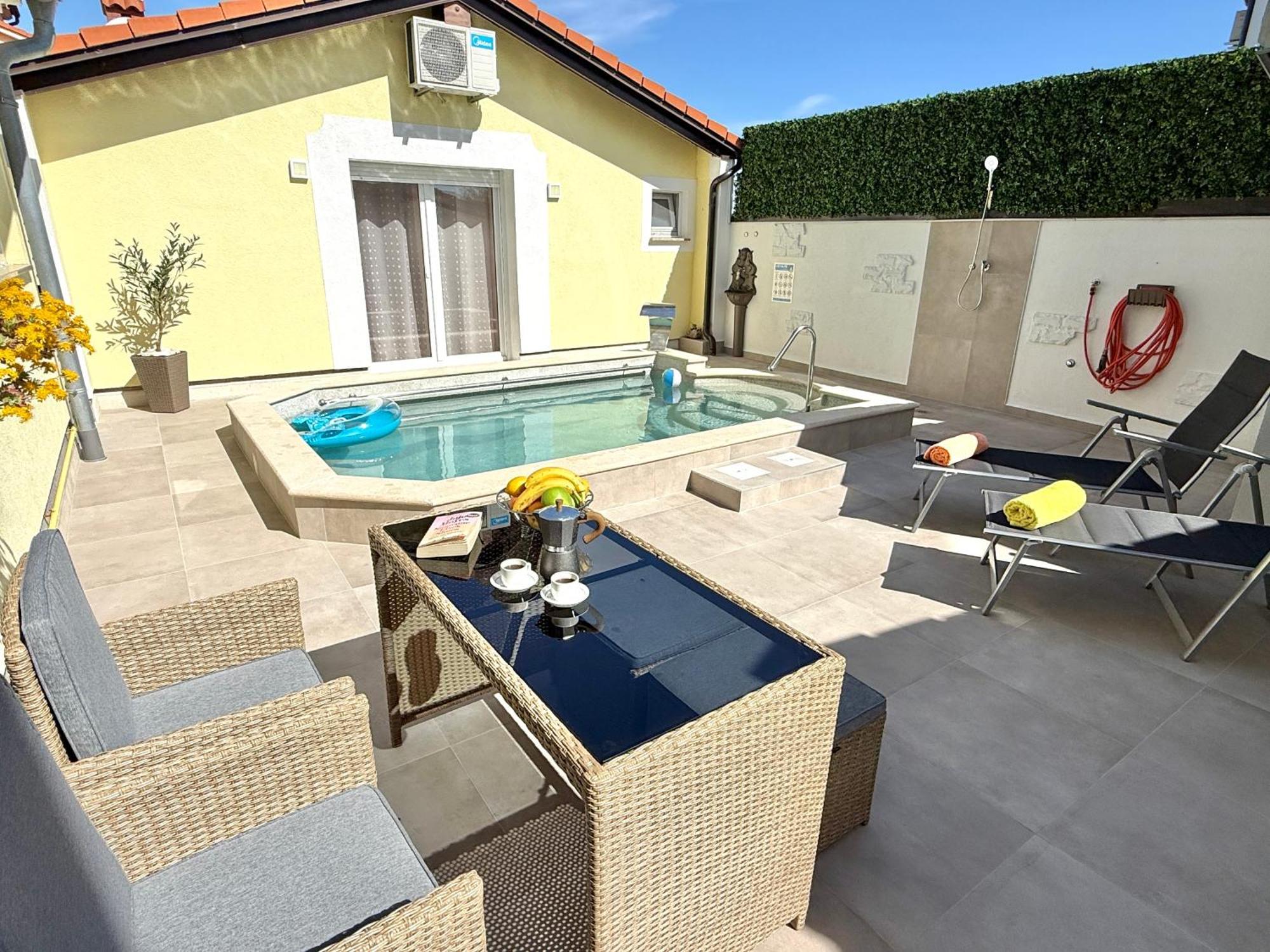 Poolside Studio Fažana Extérieur photo